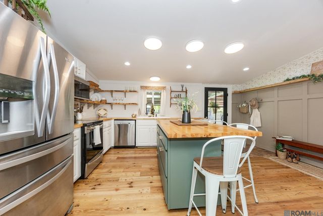 42494 Lillie Babin Road, Gonzales, LA 70737