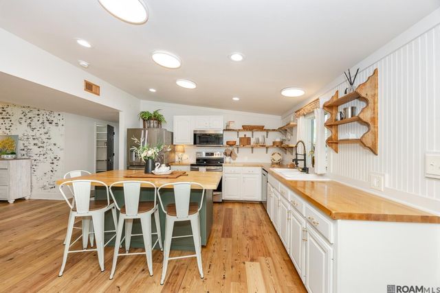 42494 Lillie Babin Road, Gonzales, LA 70737