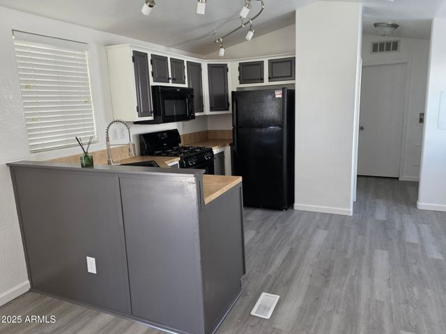 7807 E Main Street C6, Mesa, AZ 85207