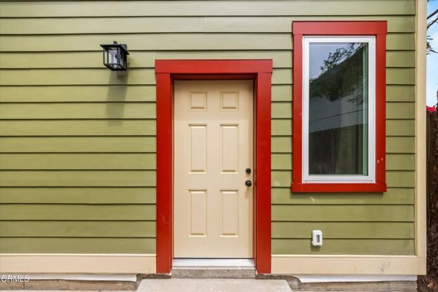 6516 Del Playa Drive, Goleta, CA 93117