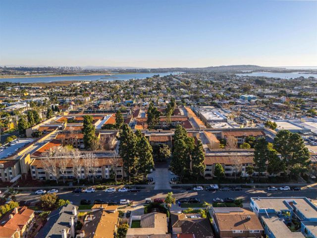 1855 Diamond St 5-327, San Diego, CA 92109