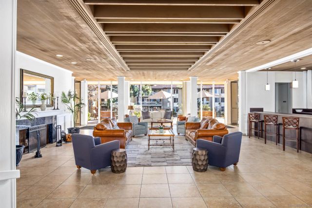 1855 Diamond St 5-327, San Diego, CA 92109