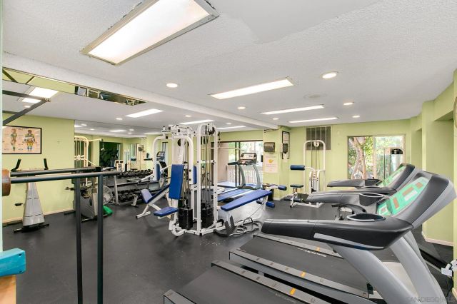 1855 Diamond St 5-327, San Diego, CA 92109