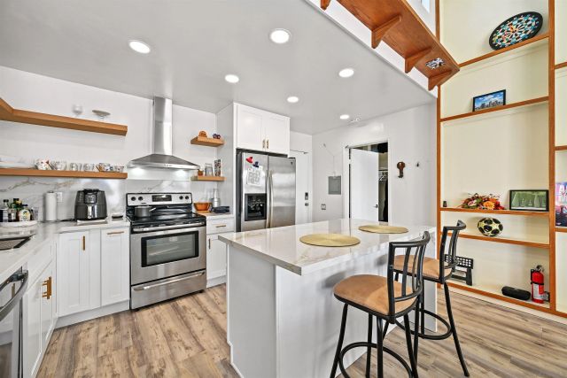 1855 Diamond St 5-327, San Diego, CA 92109