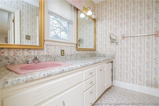 2709 Fordham Drive, Fayetteville, NC 28304