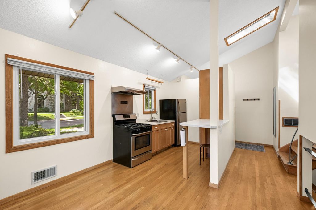 2918 Benton Boulevard, Minneapolis, MN 55416 — photo 4