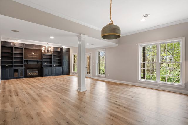 235 Halberton Dr, Franklin, TN 37069