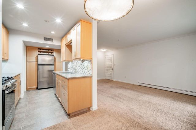 4117 W Rivers Edge CIRCLE #1, Brown Deer, WI 53209