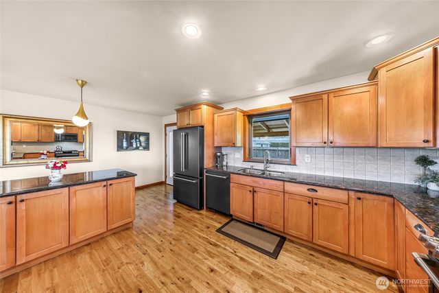 903 Diamond Lane, Lynden, WA 98264