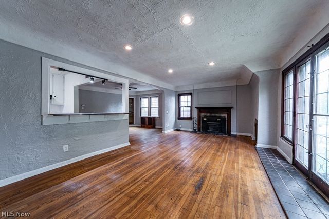 18405 Newell Road, Shaker Heights, OH 44122