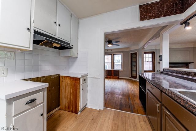 18405 Newell Road, Shaker Heights, OH 44122