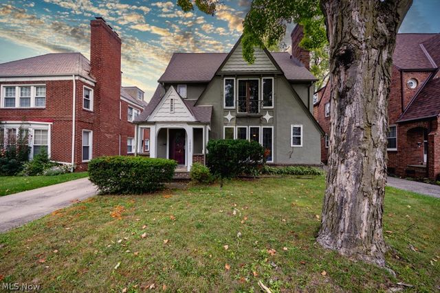 18405 Newell Road, Shaker Heights, OH 44122