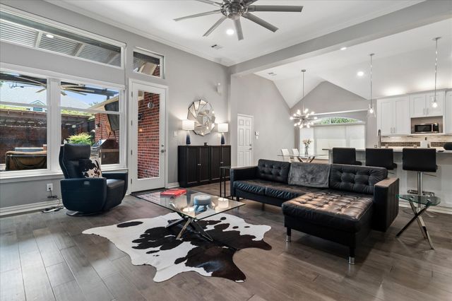 9654 Dickens Lane, Frisco, TX 75033