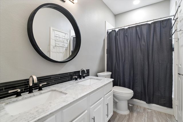 9654 Dickens Lane, Frisco, TX 75033