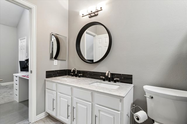 9654 Dickens Lane, Frisco, TX 75033