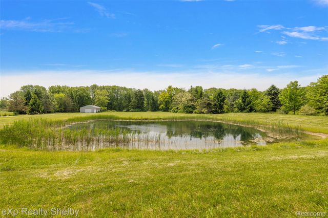 14721 Terry Road, Berlin Township, MI 48002