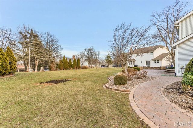 440 Country Ridge Drive, St Charles, MO 63304