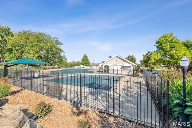 440 Country Ridge Drive, St Charles, MO 63304