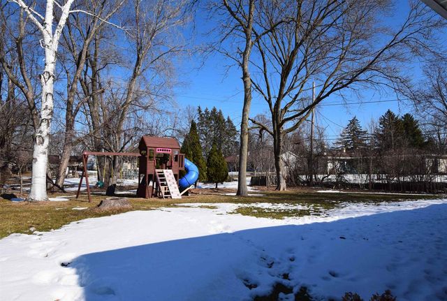 1452 BONNIE DRIVE, Menasha, WI 54952