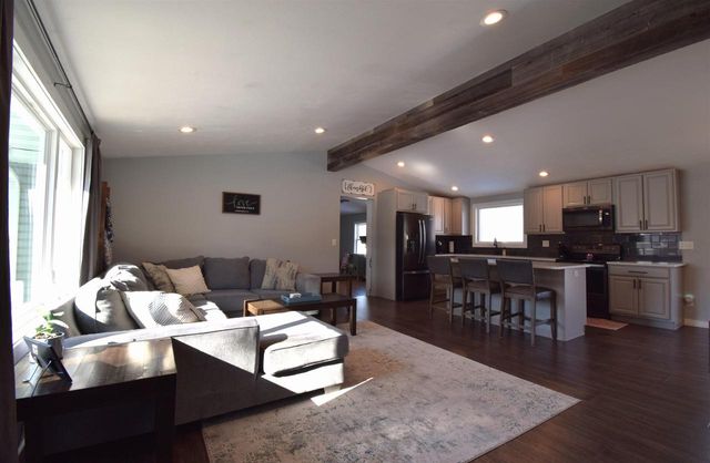 1452 BONNIE DRIVE, Menasha, WI 54952