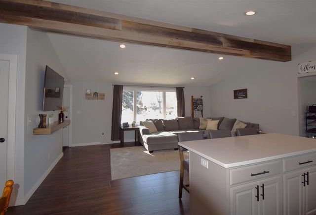 1452 BONNIE DRIVE, Menasha, WI 54952