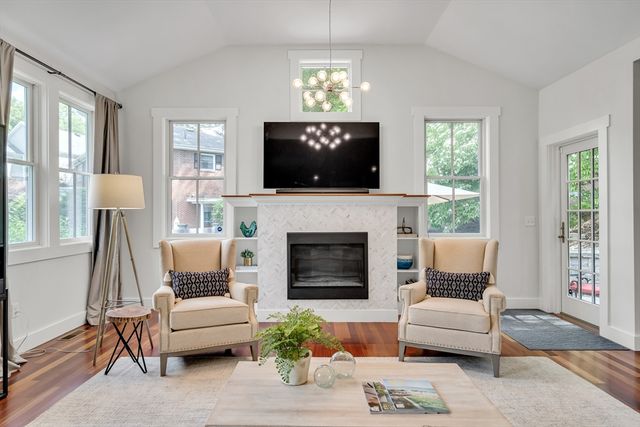 137 Withington Rd, Newton, MA 02458