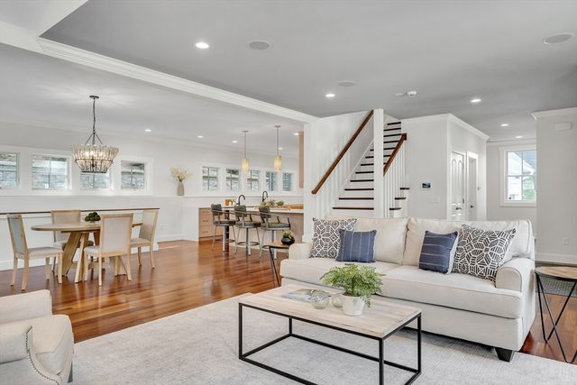 137 Withington Rd, Newton, MA 02458