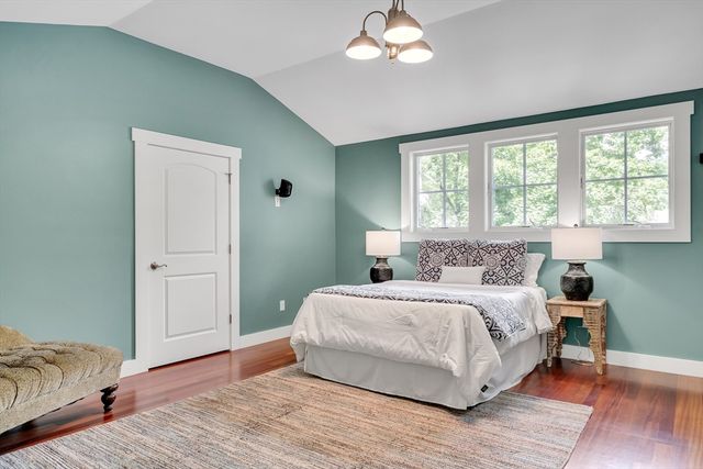 137 Withington Rd, Newton, MA 02458