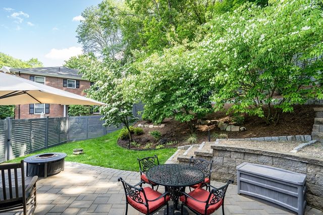 137 Withington Rd, Newton, MA 02458