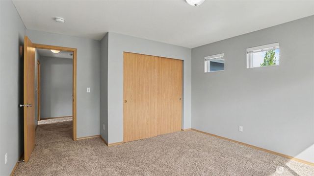 1340 57th Drive SE, Auburn, WA 98092