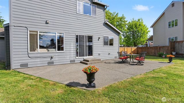 1340 57th Drive SE, Auburn, WA 98092