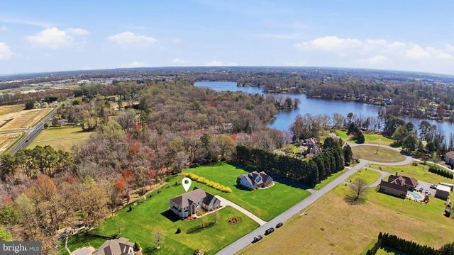 18 LAKE CREST DR, Milford, DE 19963