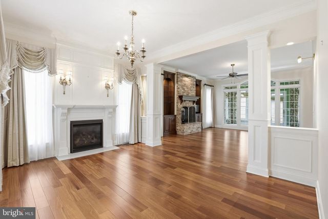 18 LAKE CREST DR, Milford, DE 19963