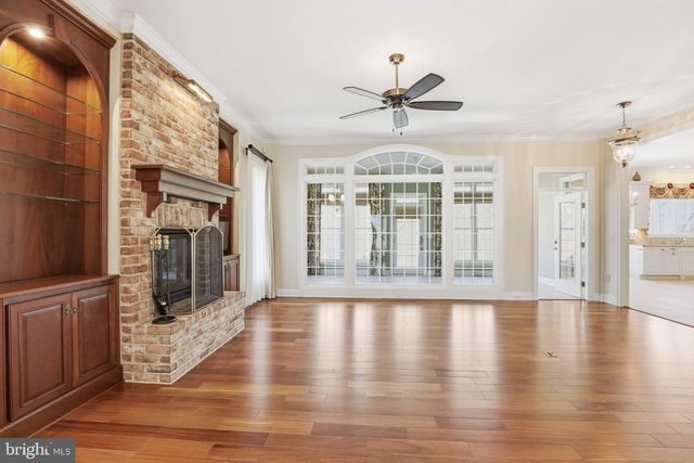 18 LAKE CREST DR, Milford, DE 19963