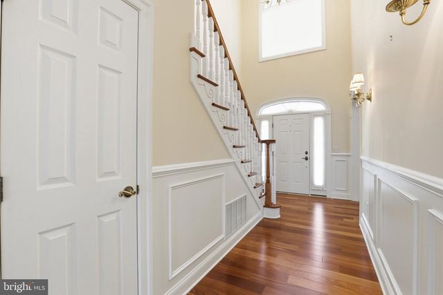 18 LAKE CREST DR, Milford, DE 19963