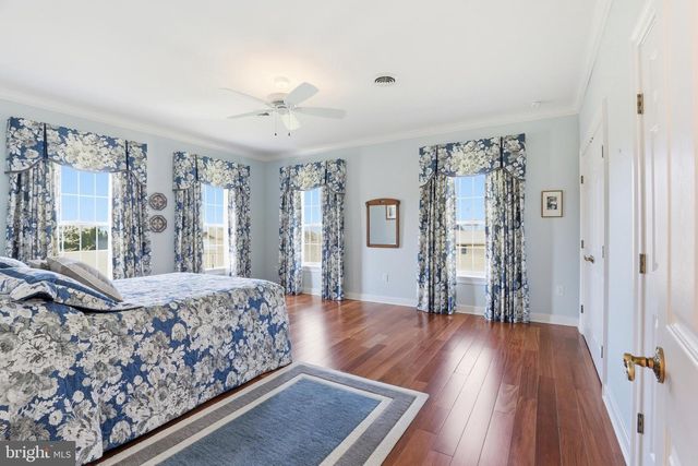 18 LAKE CREST DR, Milford, DE 19963