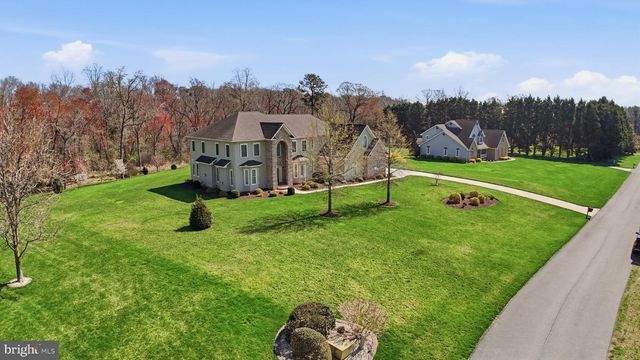 18 LAKE CREST DR, Milford, DE 19963