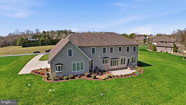 18 LAKE CREST DR, Milford, DE 19963