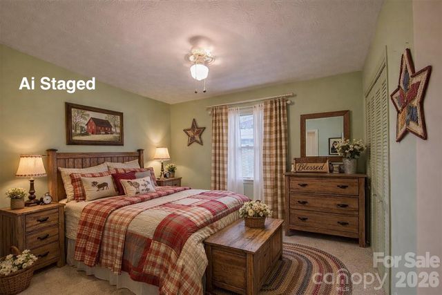 220 Grand View Lane, Burnsville, NC 28714