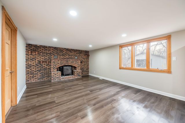 4710 Oak Lane Drive, Griffith, IN 46319