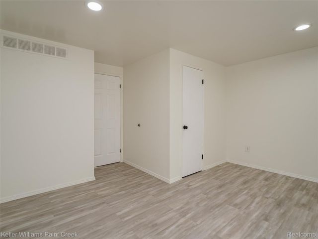 36650 Park Place Drive 51, Sterling Heights, MI 48310