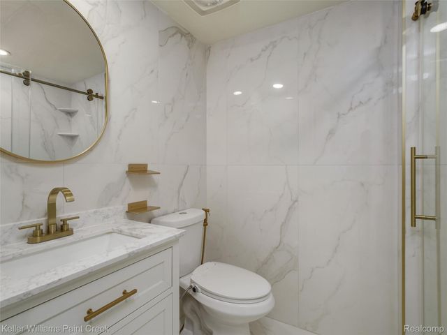 36650 Park Place Drive 51, Sterling Heights, MI 48310