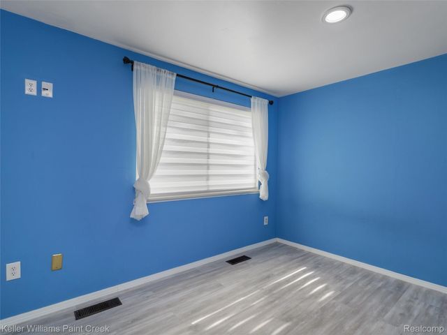 36650 Park Place Drive 51, Sterling Heights, MI 48310