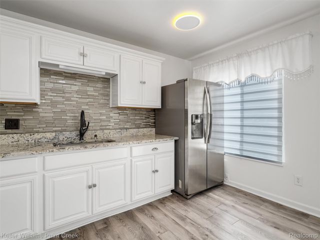 36650 Park Place Drive 51, Sterling Heights, MI 48310