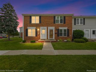 36650 Park Place Drive 51, Sterling Heights, MI 48310
