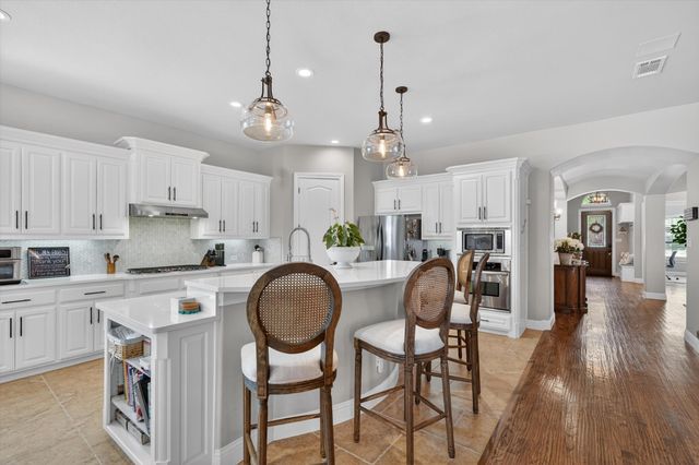 2829 Mcgregor Drive, Frisco, TX 75033