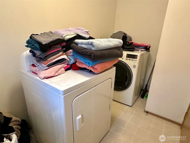 18416 80th Avenue Ct E, Puyallup, WA 98375