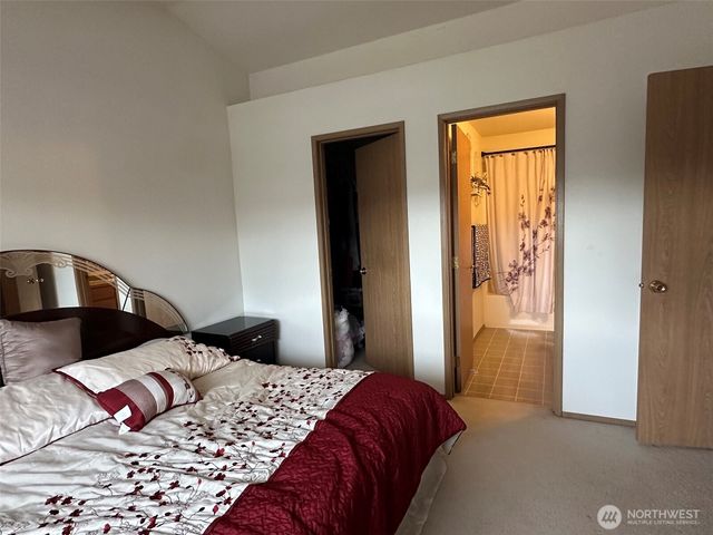 18416 80th Avenue Ct E, Puyallup, WA 98375