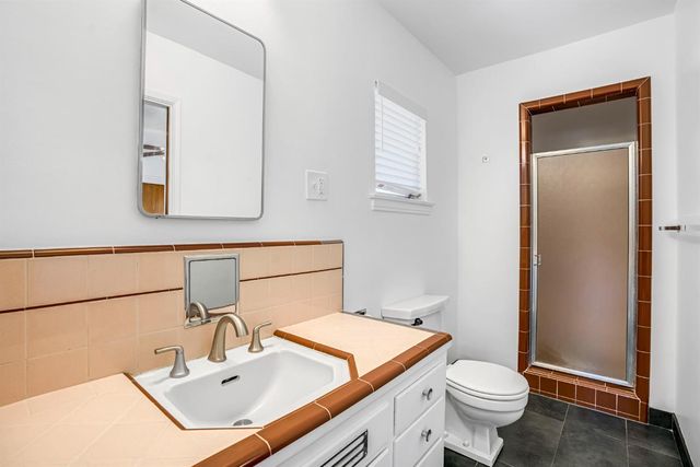 217 W Cortland Avenue, Fresno, CA 93705