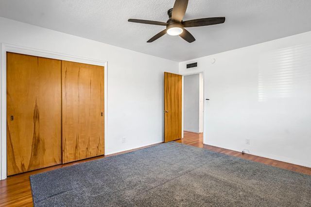 217 W Cortland Avenue, Fresno, CA 93705